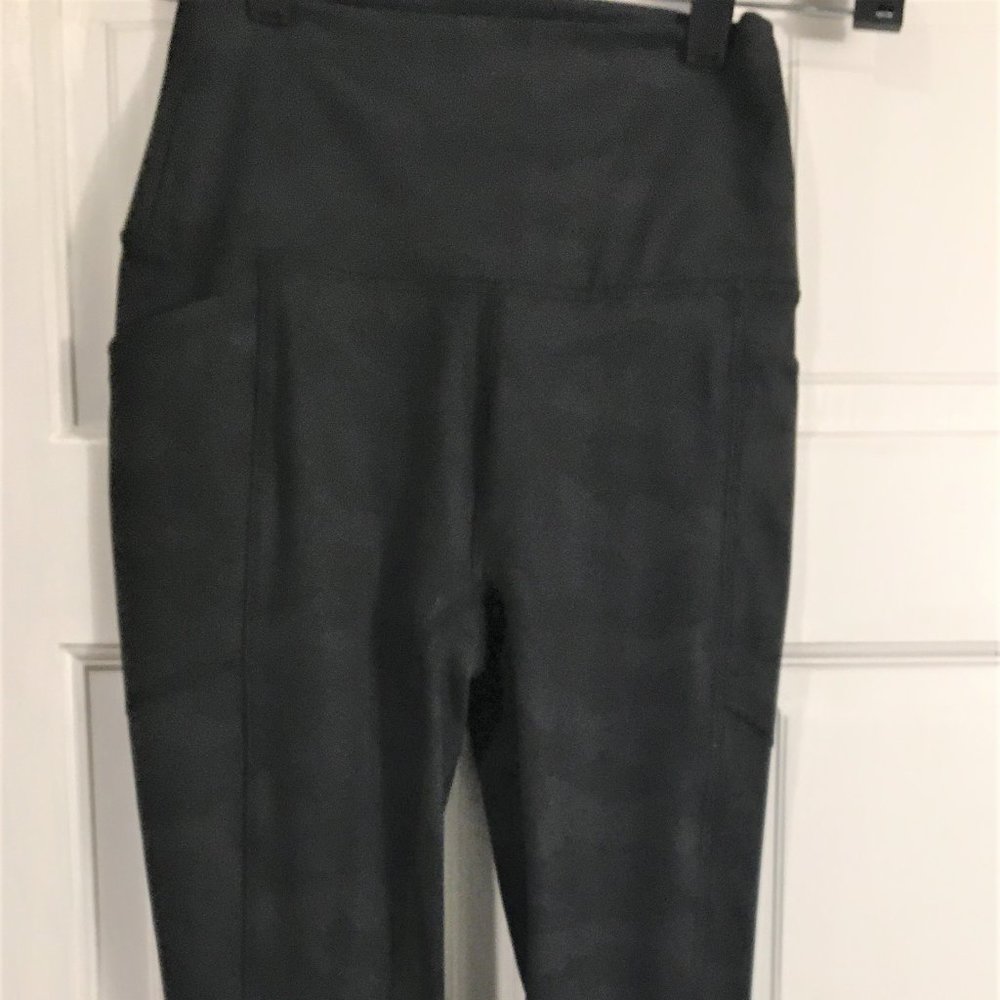 Yoga/Running skinny cameo pants